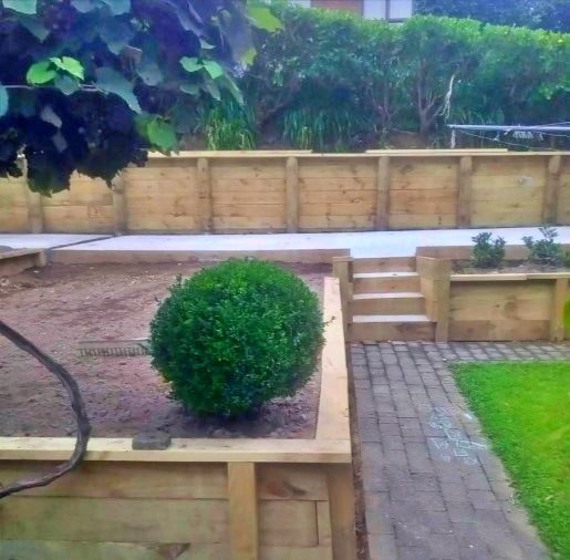 hamilton retaining wall best